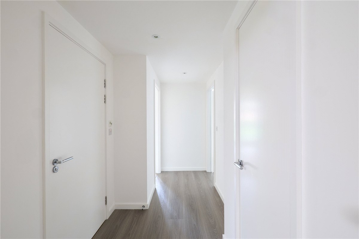 1 bedroom flat, Hills Road, Cambridge CB2 - Available