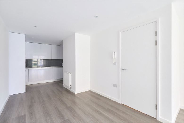 1 bedroom flat, Hills Road, Cambridge CB2 - Available