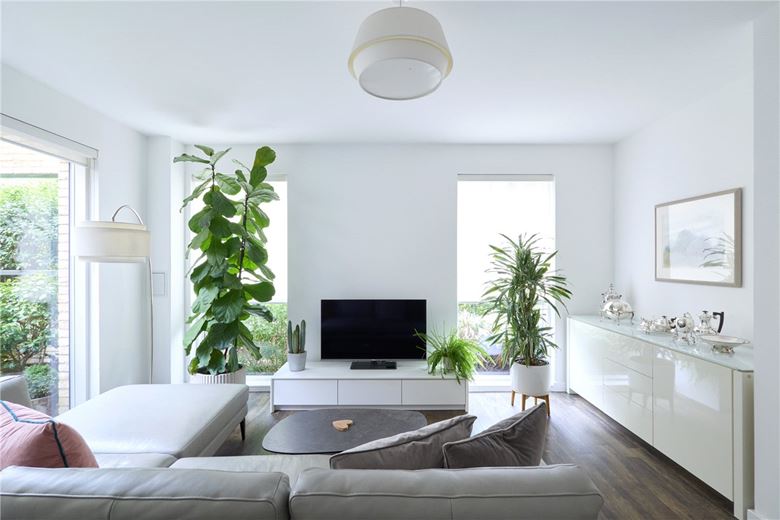 3 bedroom house, Windmill Drive, Trumpington CB2 - Sold STC