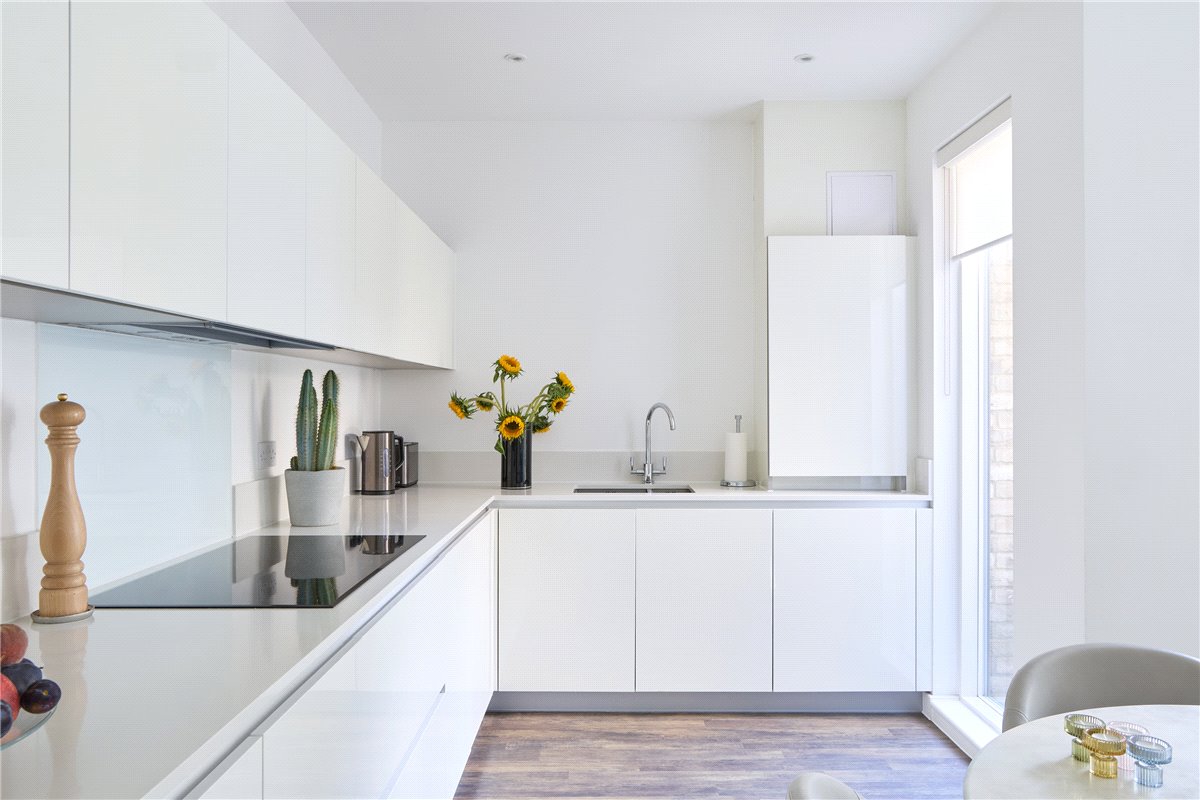 3 bedroom house, Windmill Drive, Trumpington CB2 - Sold STC