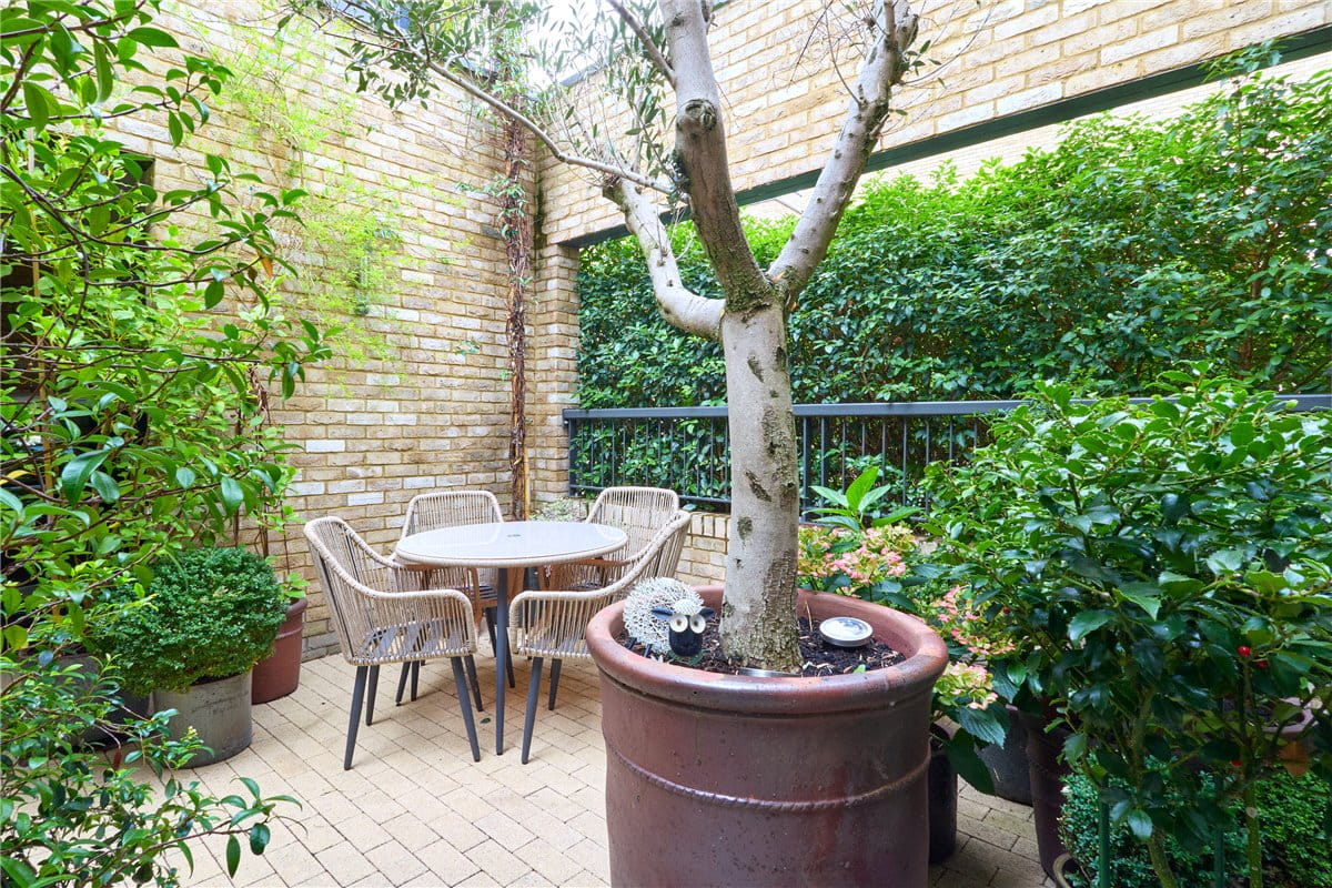 3 bedroom house, Windmill Drive, Trumpington CB2 - Sold STC