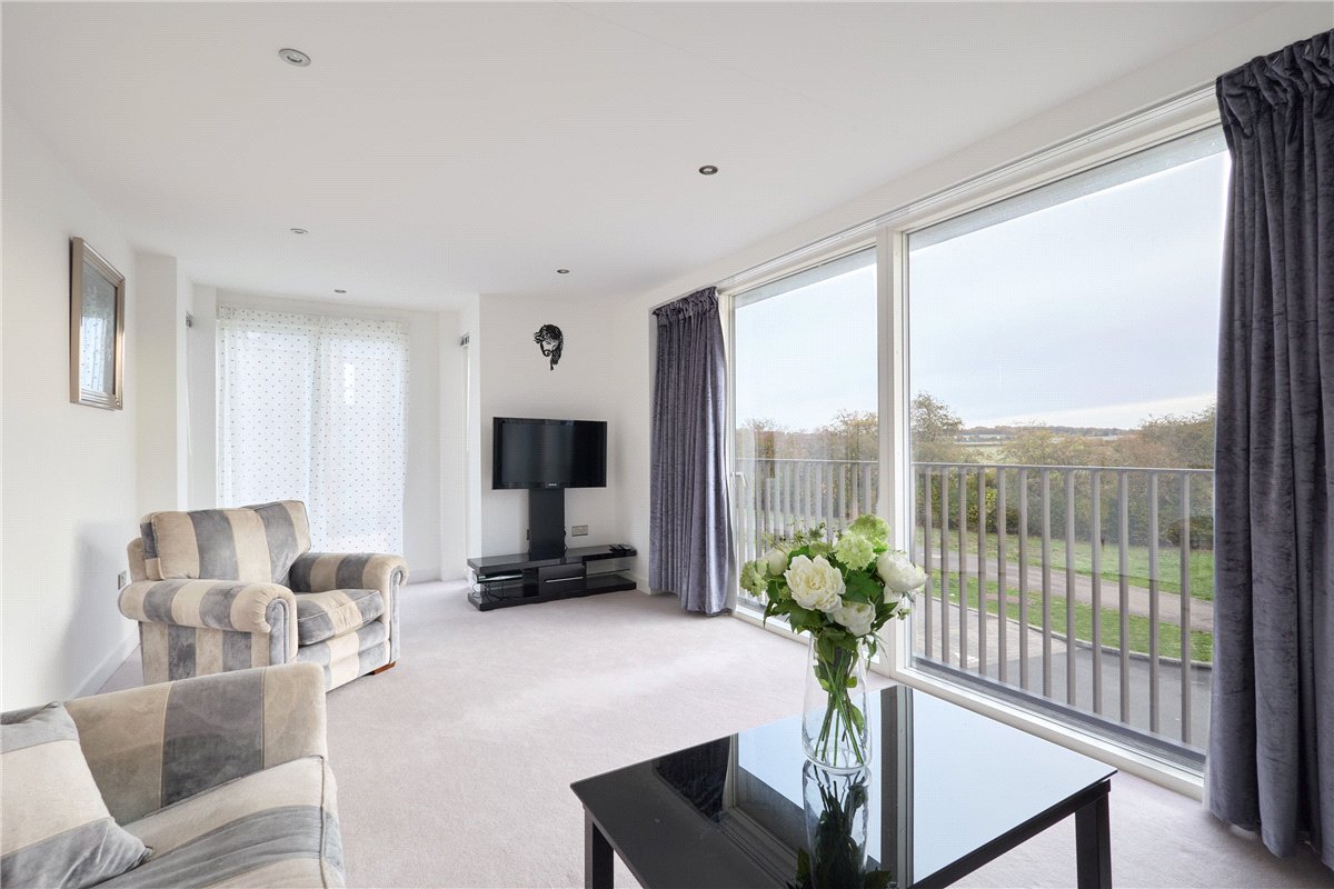 4 bedroom house, Knightly Avenue, Cambridge CB2 - Available