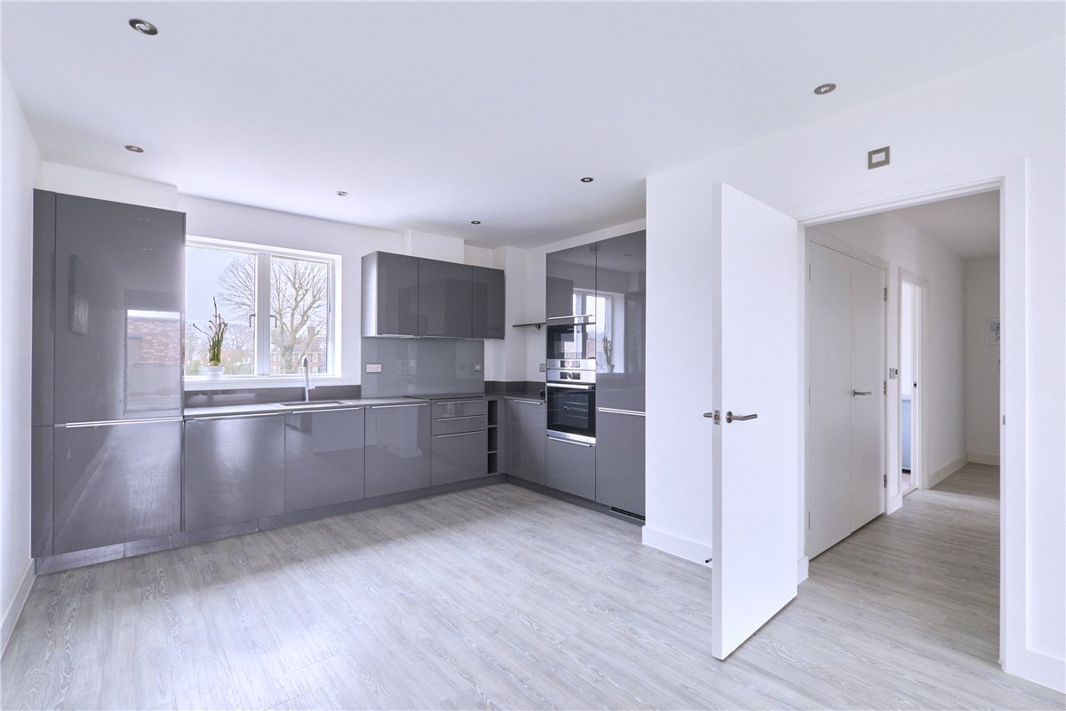 2 bedroom flat, Knightly Avenue, Cambridge CB2 - Available