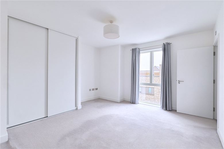 2 bedroom flat, Knightly Avenue, Cambridge CB2 - Available