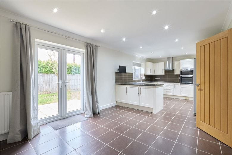 3 bedroom bungalow, High Street, Waterbeach CB25 - Available