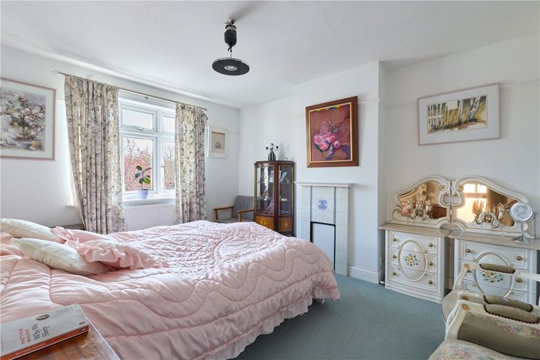 3 bedroom house, Orchard Avenue, Cambridge CB4 - Available