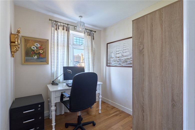 3 bedroom house, Orchard Avenue, Cambridge CB4 - Available