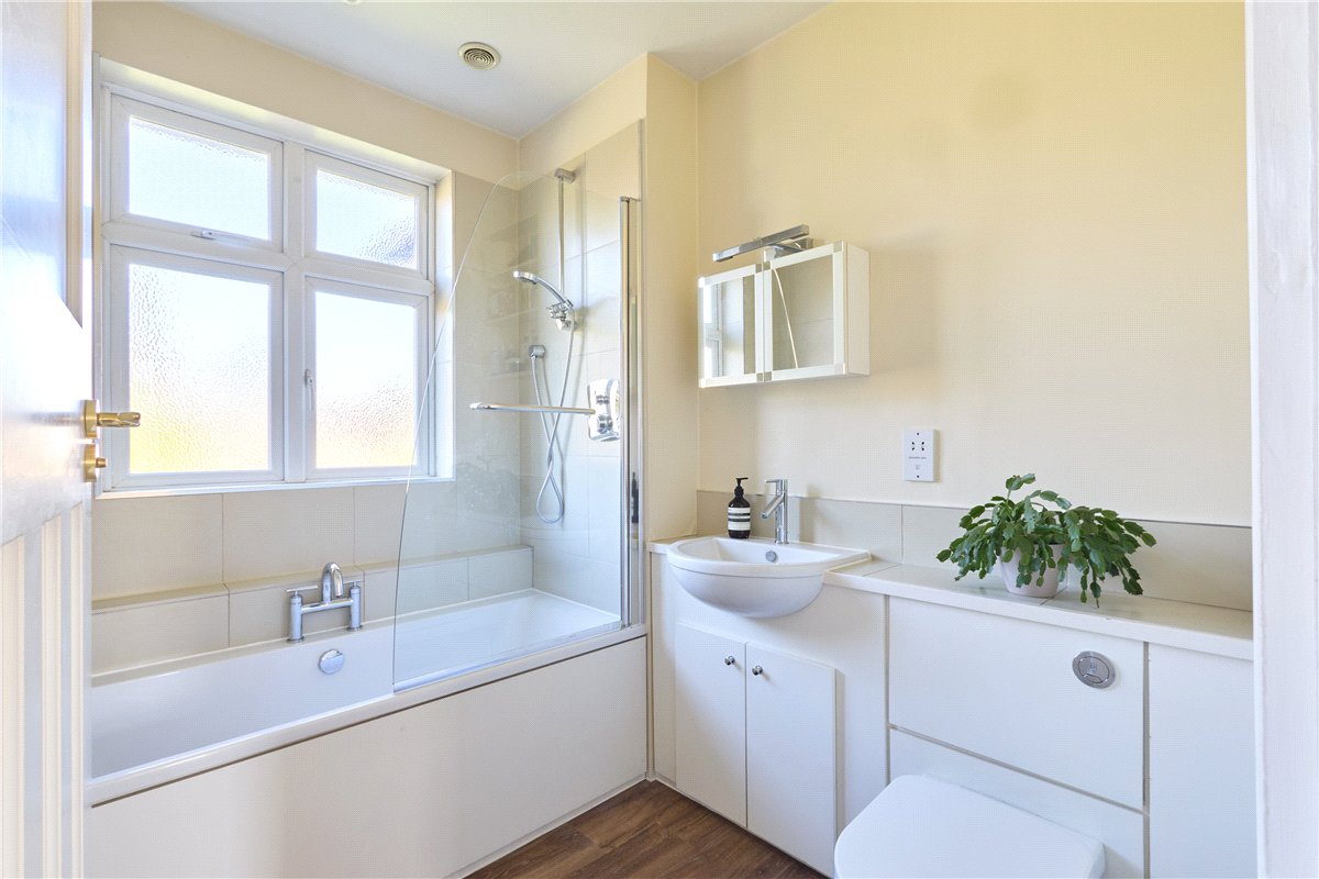 5 bedroom house, Gilbert Road, Cambridge CB4 - Sold STC