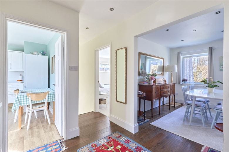 2 bedroom maisonette, Rustat Road, Cambridge CB1 - Available