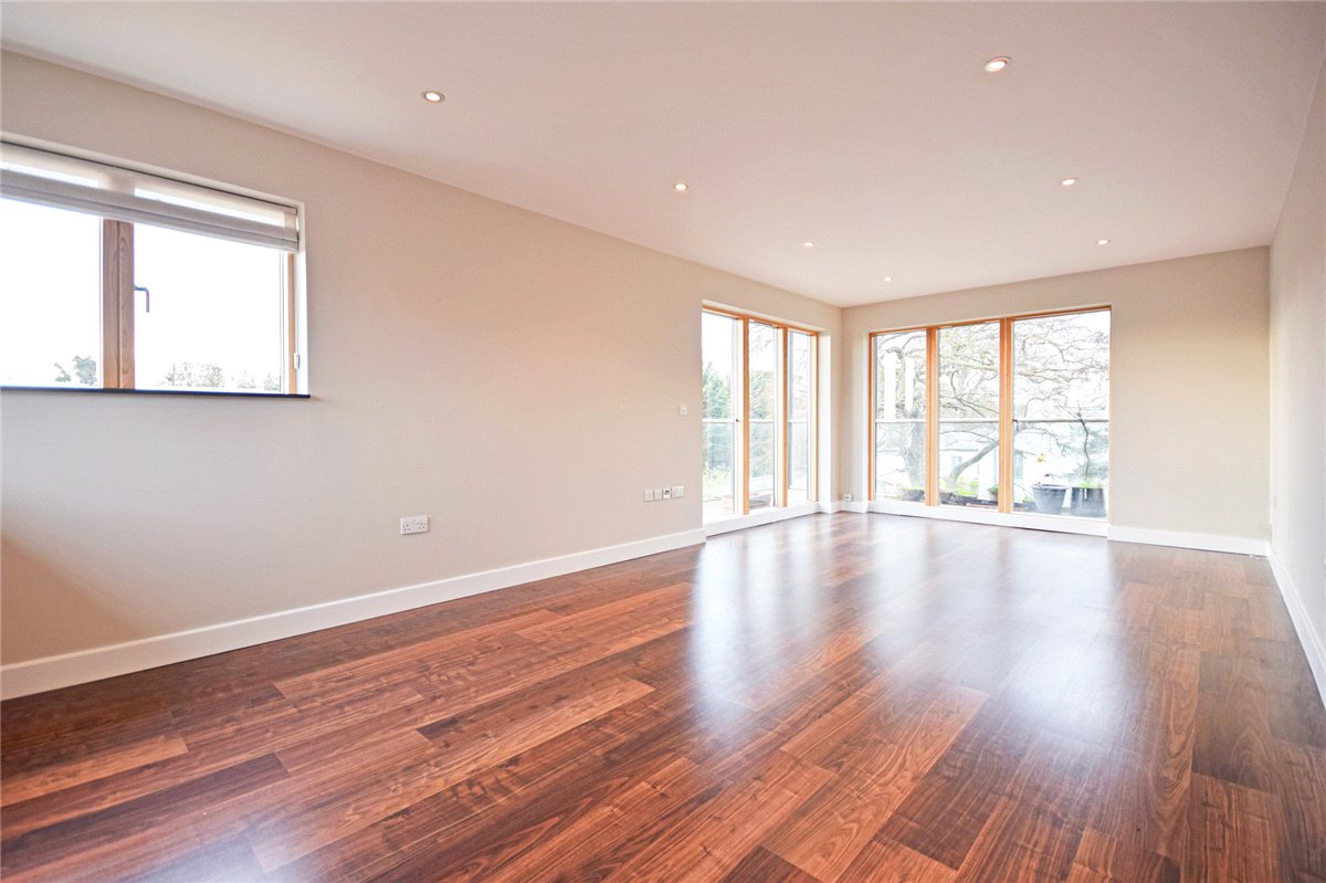 2 bedroom flat, Long Road, Cambridge CB2 - Available