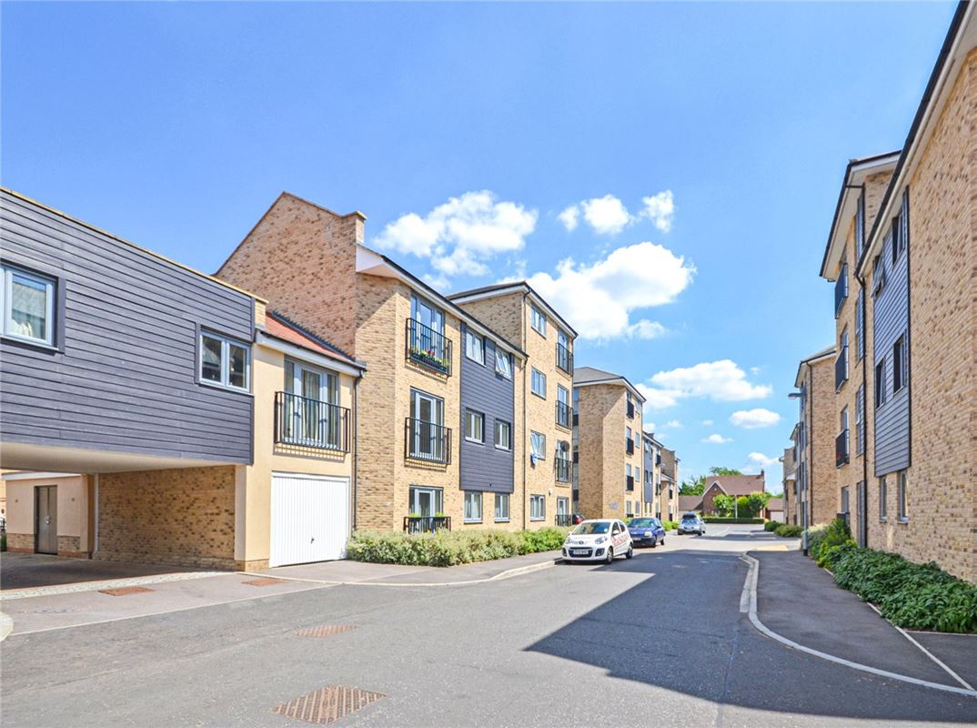 1 bedroom flat, Gladeside, Cambridge CB4