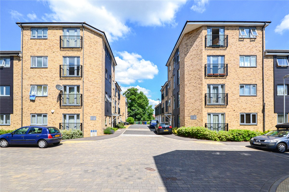1 bedroom flat, Gladeside, Cambridge CB4
