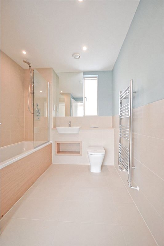 3 bedroom house, Hobson Avenue, Trumpington CB2 - Let Agreed