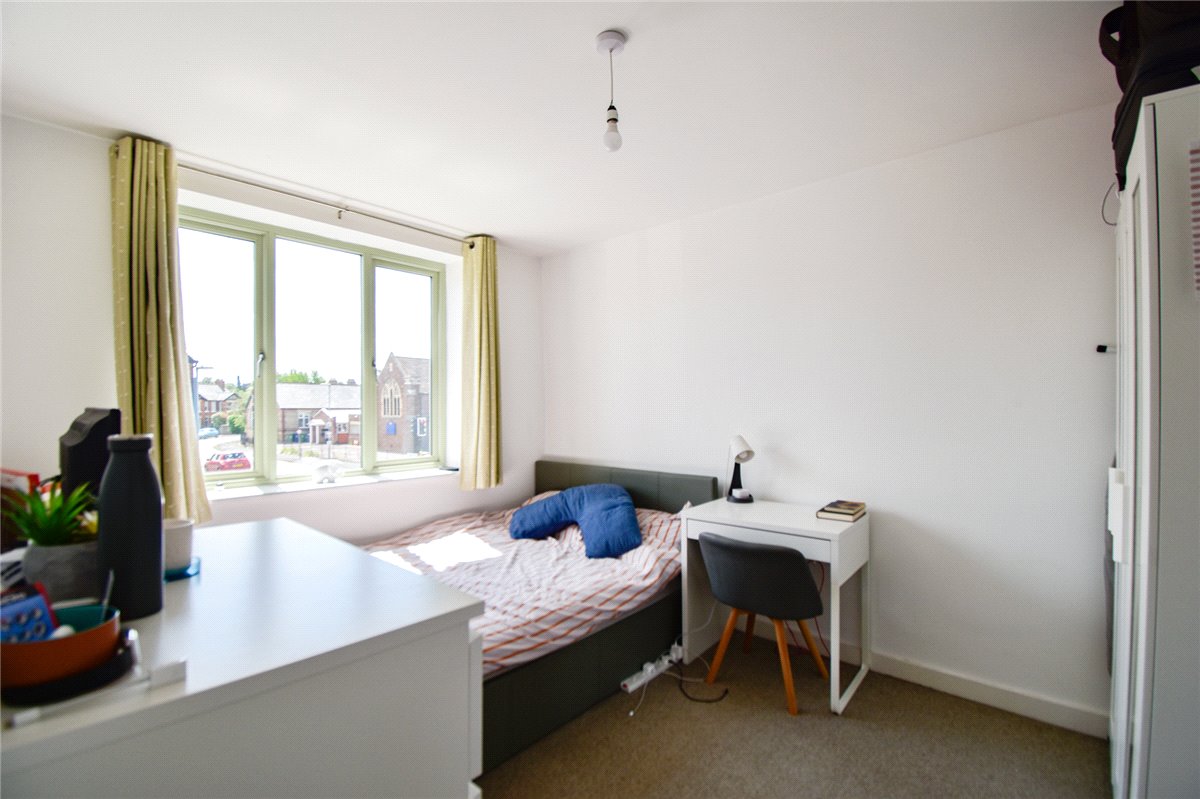 2 bedroom flat, Coleridge Road, Cambridge CB1