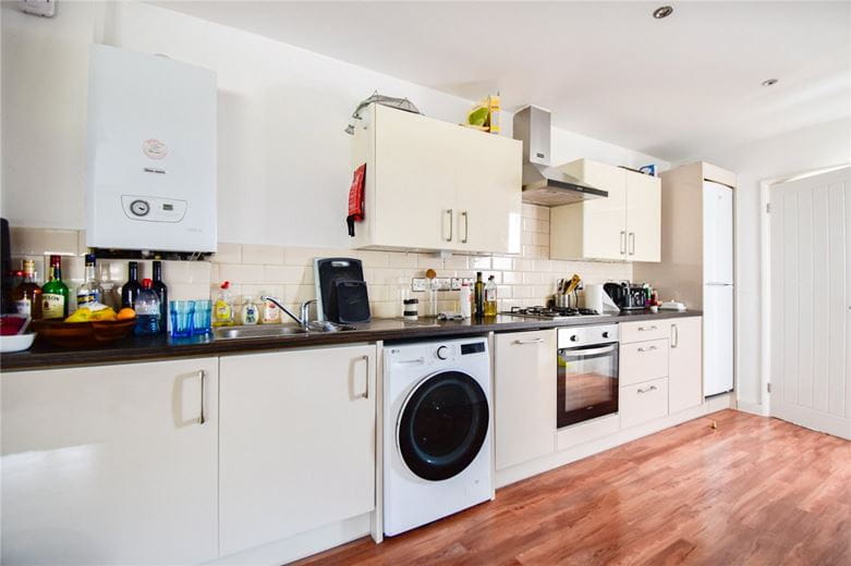 2 bedroom flat, Coleridge Road, Cambridge CB1