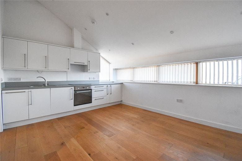 1 bedroom flat, Benson Place, Cambridge CB4 - Let Agreed