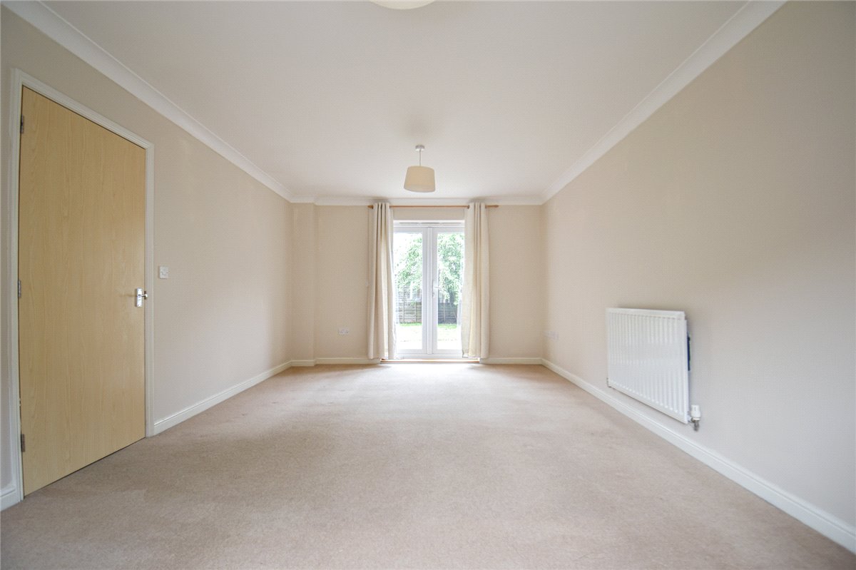 3 bedroom house, Foxglove Way, Cambridge CB4 - Let Agreed