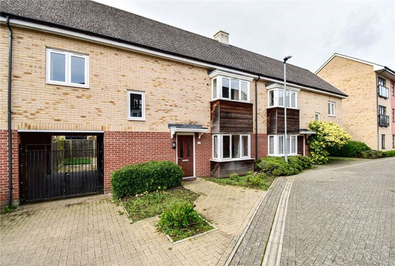 3 bedroom house, Foxglove Way, Cambridge CB4 - Let Agreed