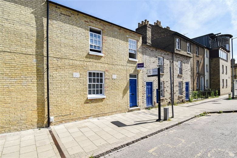 2 bedroom maisonette, Castle Street, Cambridge CB3 - Available