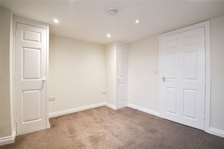 1 bedroom flat, High Street, Cherry Hinton CB1