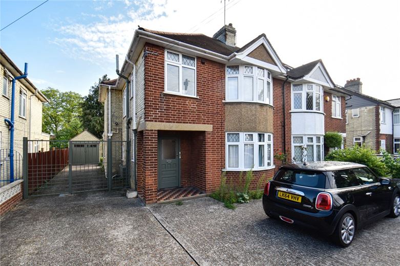 1 bedroom flat, Gilbert Road, Cambridge CB4