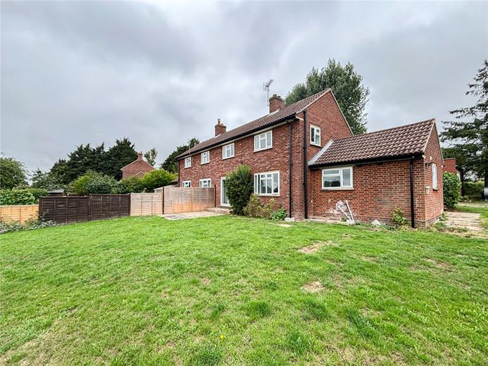 3 bedroom house, Haverhill Road, Horseheath CB21 - Let Agreed