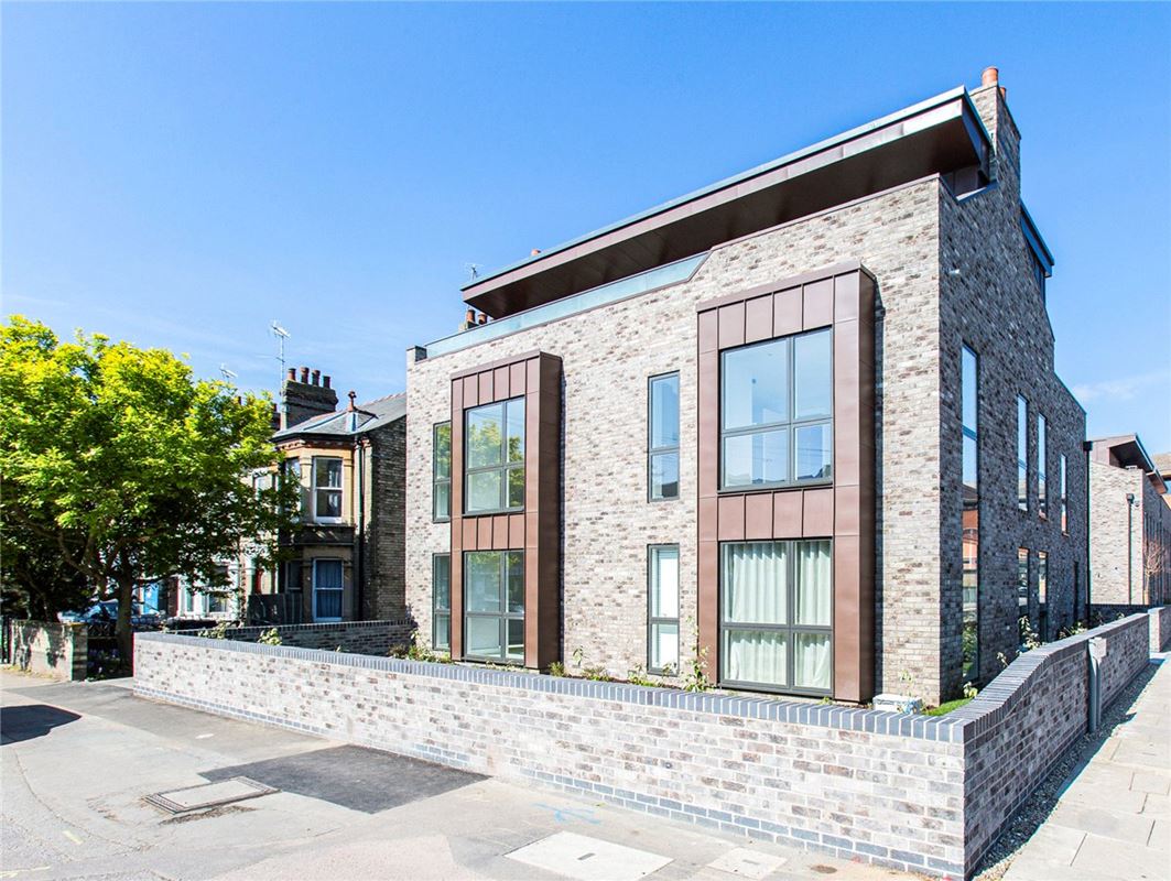 1 bedroom flat, Westbrook Place, Cambridge CB4