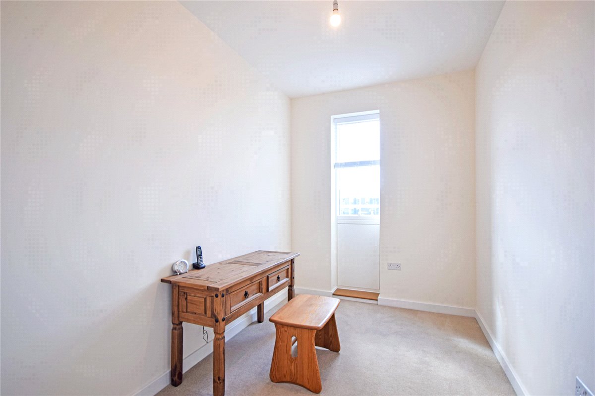 3 bedroom house, Whitelocks Drive, Trumpington CB2