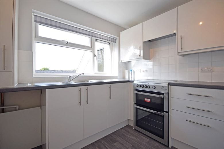 2 bedroom flat, Brooke Avenue, Saffron Walden CB10 - Let Agreed