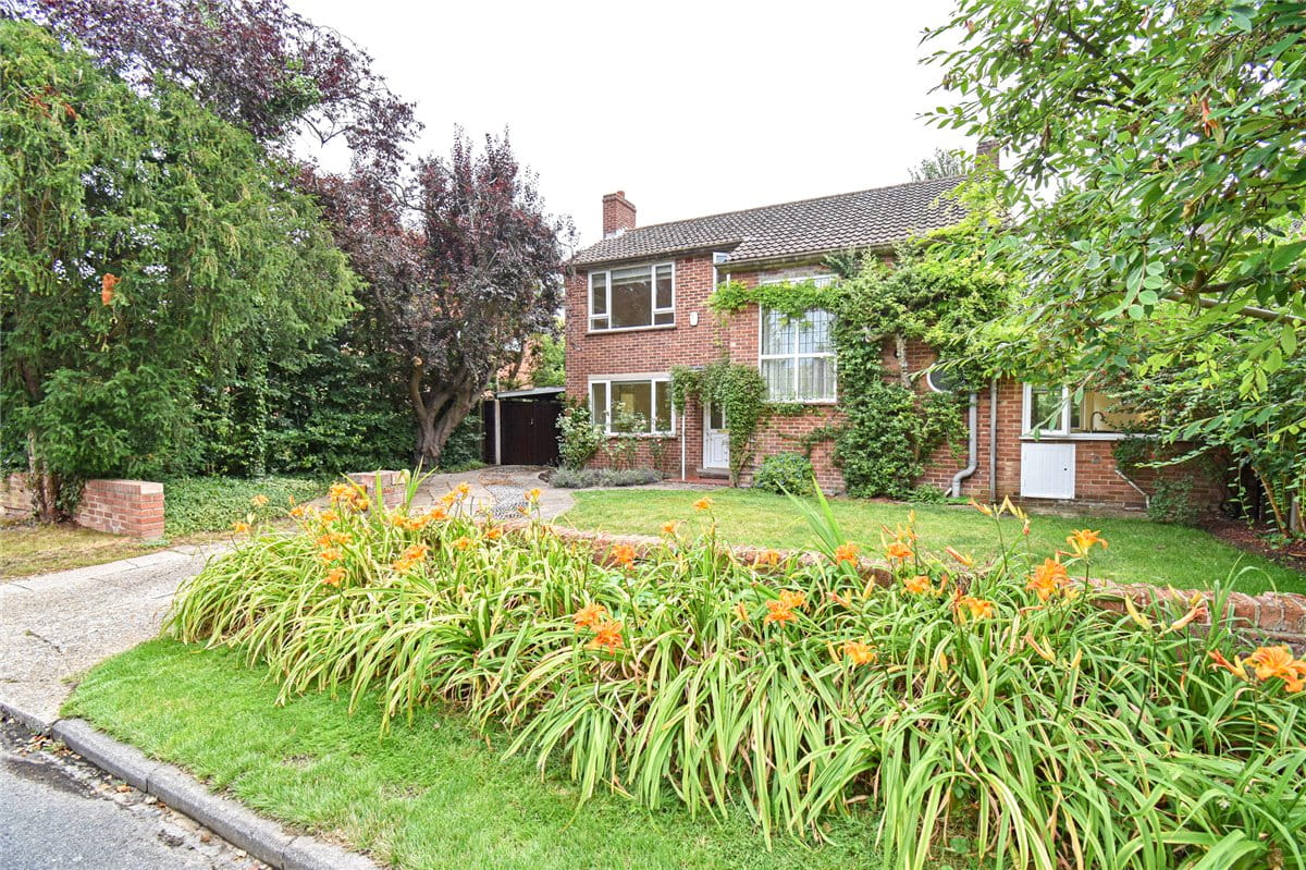 3 bedroom house, Bulstrode Gardens, Cambridge CB3