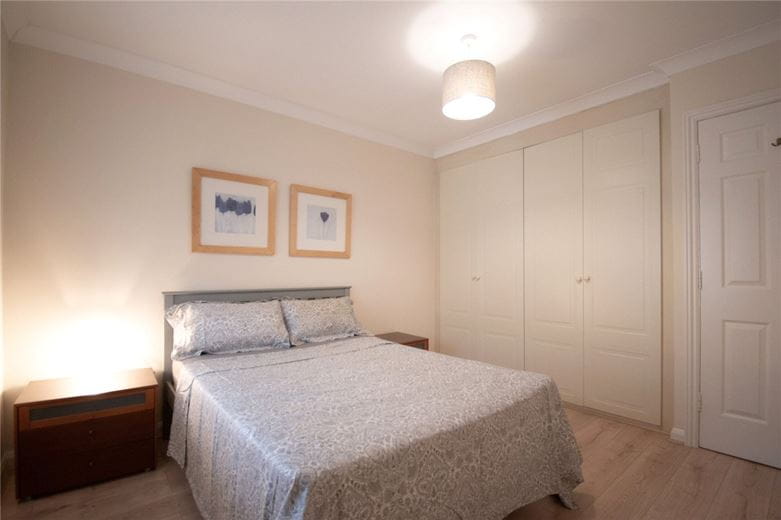 1 bedroom flat, Adam & Eve Court, Adam & Eve Street CB1 - Let Agreed