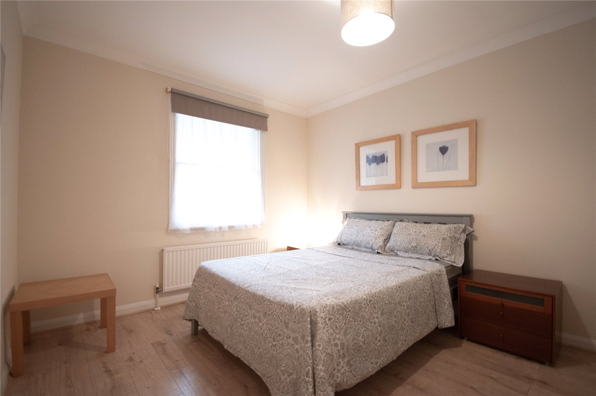 1 bedroom flat, Adam & Eve Court, Adam & Eve Street CB1 - Let Agreed