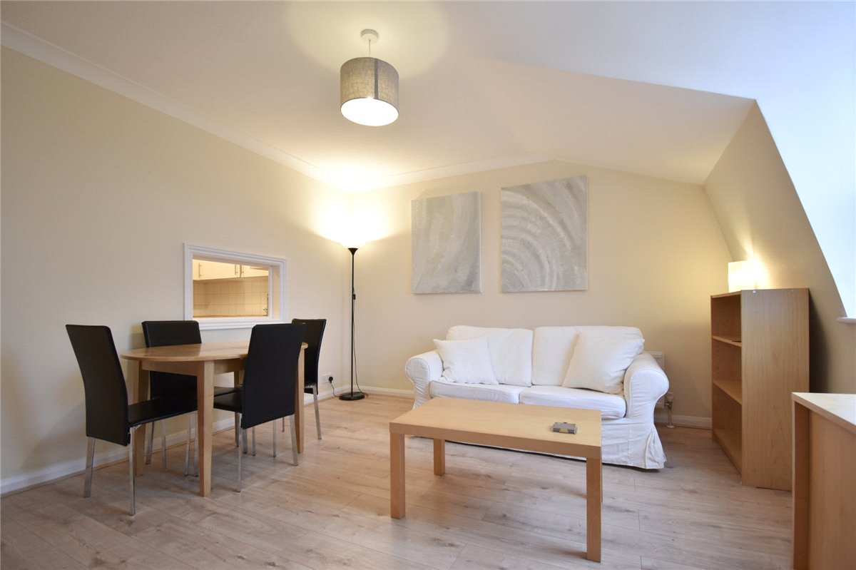 1 bedroom flat, Adam & Eve Court, Adam & Eve Street CB1 - Let Agreed