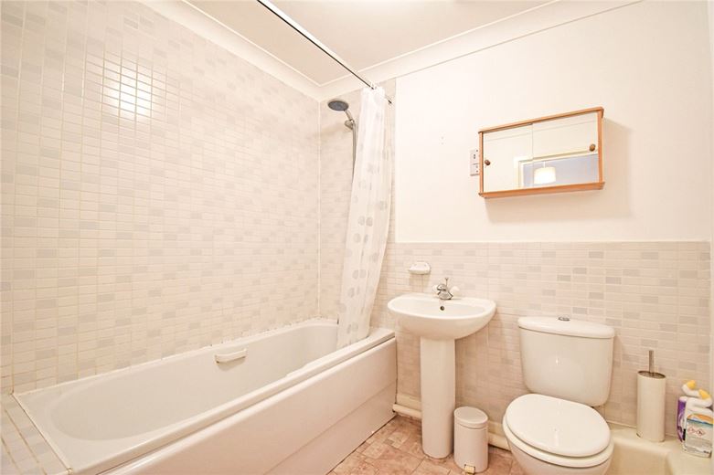 1 bedroom flat, St Matthews Gardens, Cambridge CB1 - Let Agreed