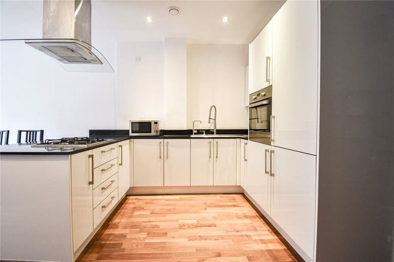 2 bedroom flat, Flamsteed Close, Cambridge CB1 - Available