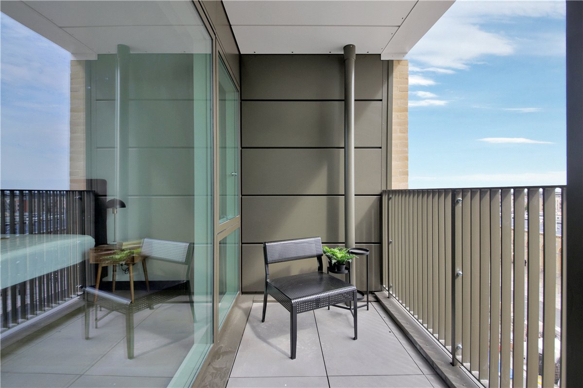 1 bedroom flat, 4 Station Square, Cambridge CB1 - Available