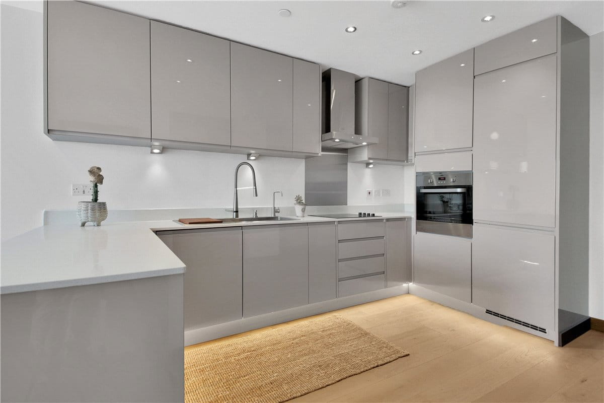 1 bedroom flat, 4 Station Square, Cambridge CB1 - Available