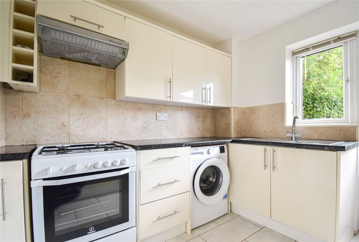 3 bedroom house, Ashvale, Cambridge CB4 - Available