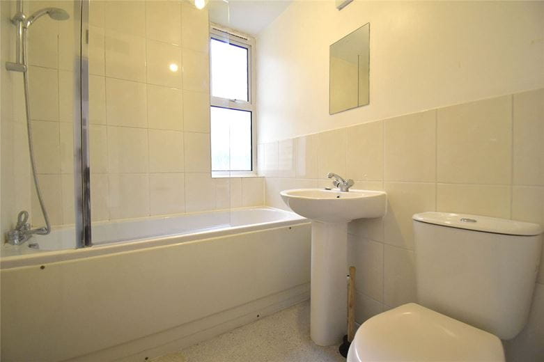 2 bedroom flat, Cambanks, Cambridge CB4