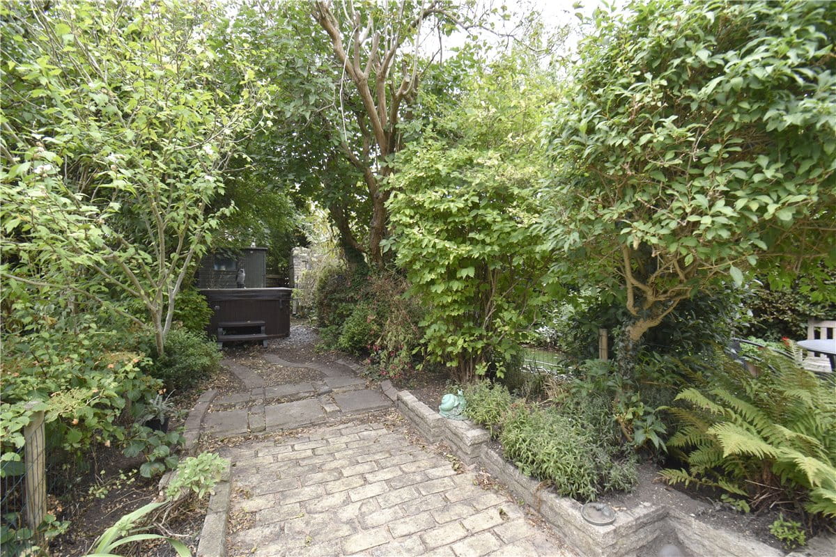 2 bedroom house, Albert Street, Cambridge CB4 - Available