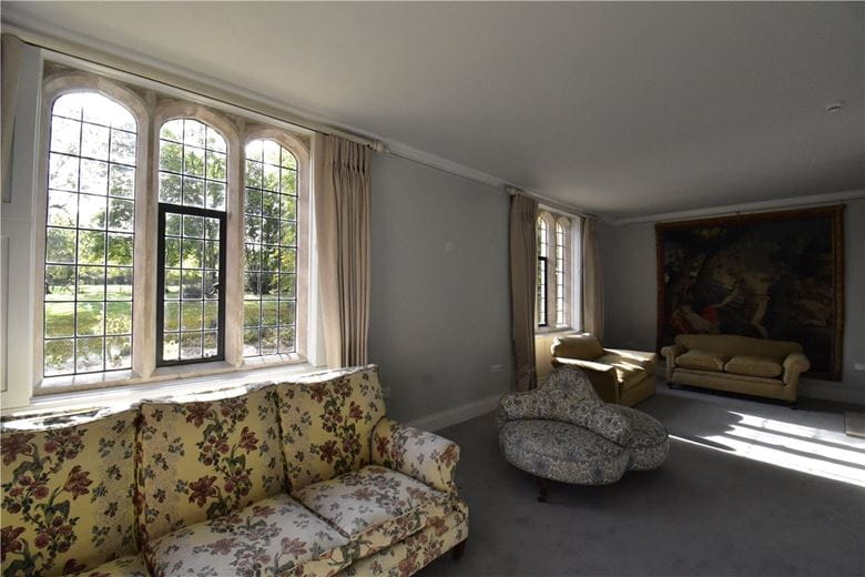 6 bedroom house, Newmarket Road, Kirtling CB8