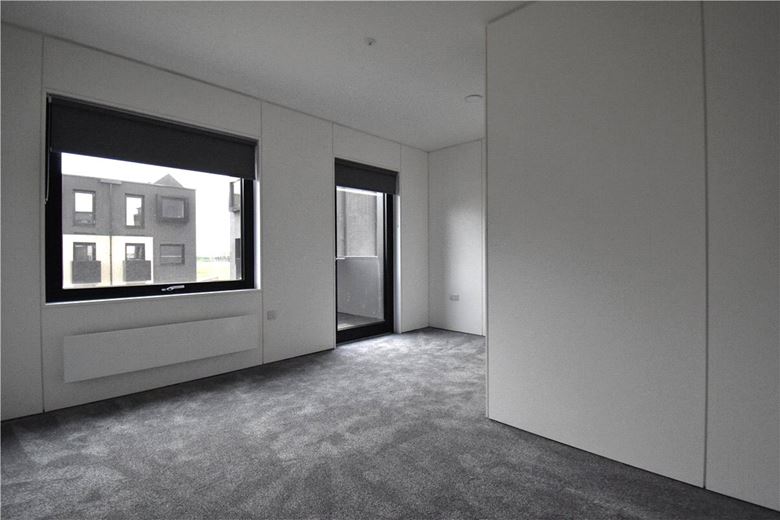 4 bedroom house, Stirling Road, Northstowe CB24 - Let Agreed