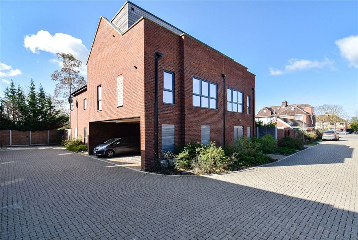 1 bedroom flat, Perne Close, Cambridge CB1 - Let Agreed