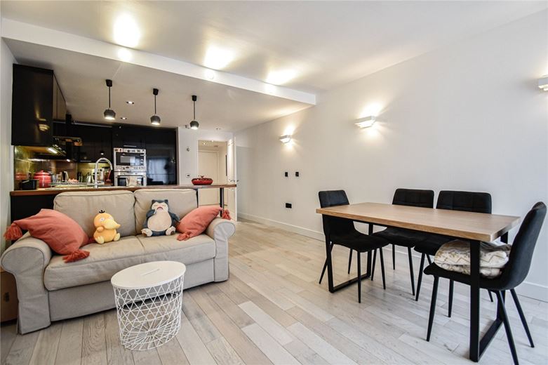 1 bedroom flat, Riverside Place, Cambridge CB5 - Let Agreed