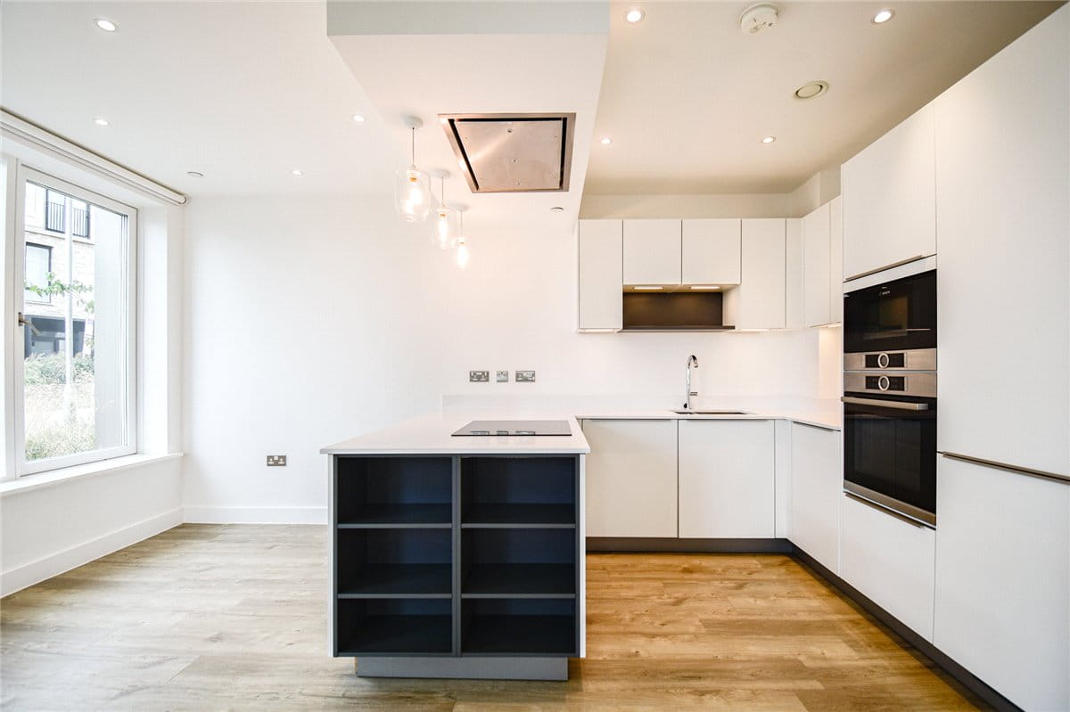 2 bedroom flat, The Oak Building, Rudduck Way CB3