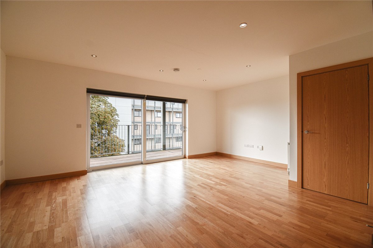 1 bedroom flat, Flamsteed Close, Cambridge CB1 - Available