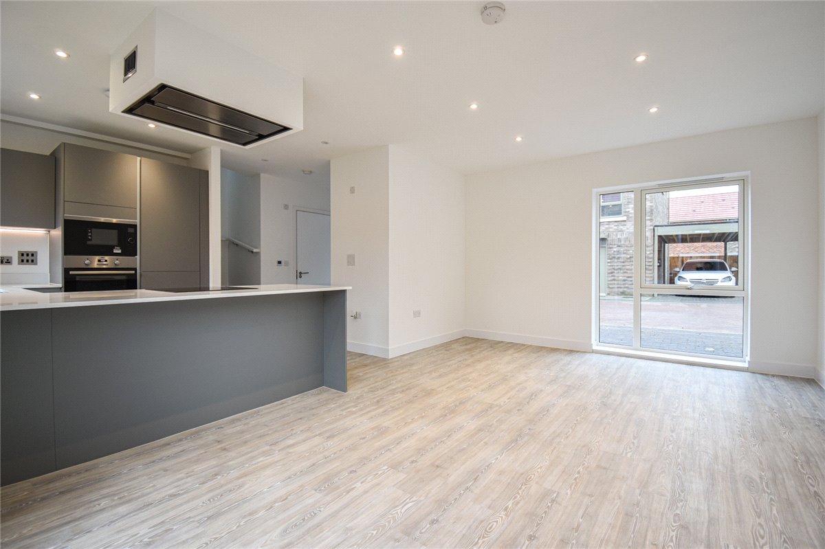 2 bedroom house, Humble Lane, Cambridge CB5