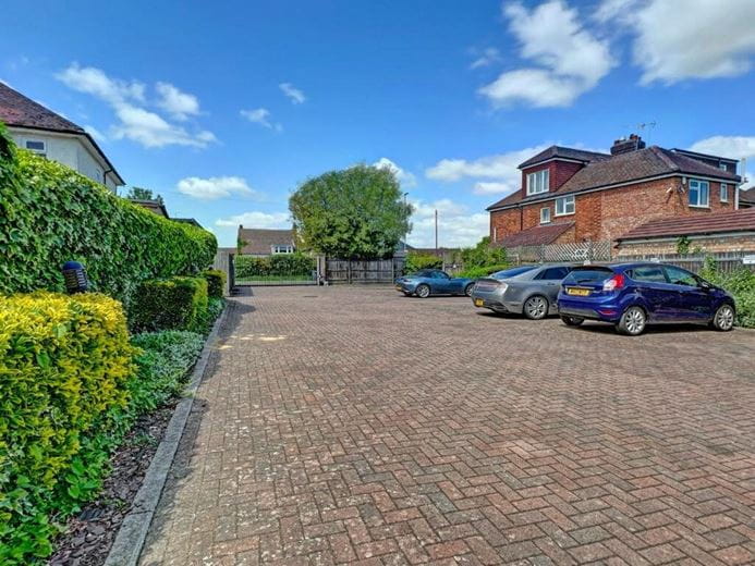 2 bedroom flat, Brookwood House, 226a Histon Road CB4 - Let Agreed