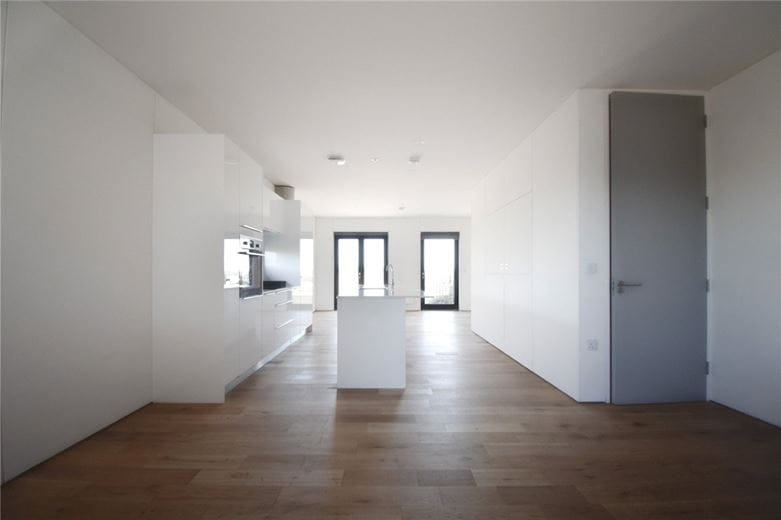 5 bedroom house, Lockhart Way, Northstowe CB24 - Available