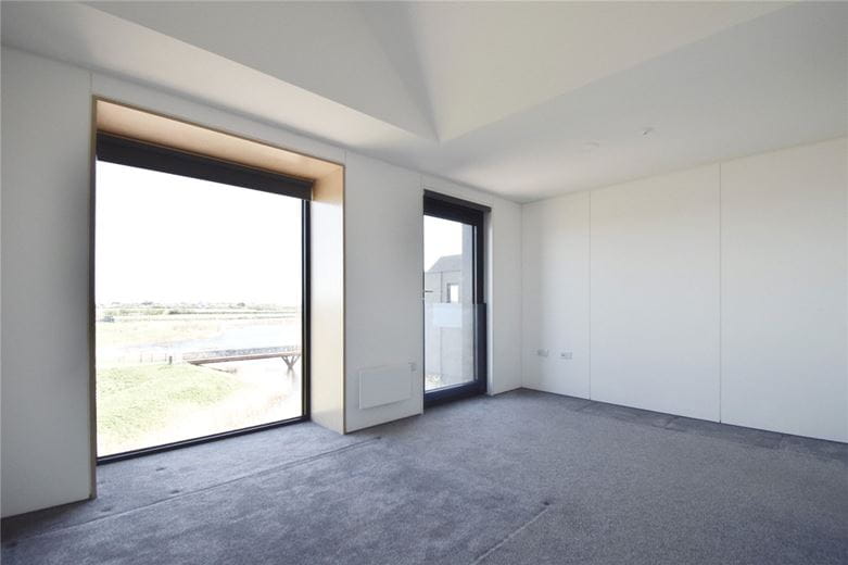 5 bedroom house, Lockhart Way, Northstowe CB24 - Available